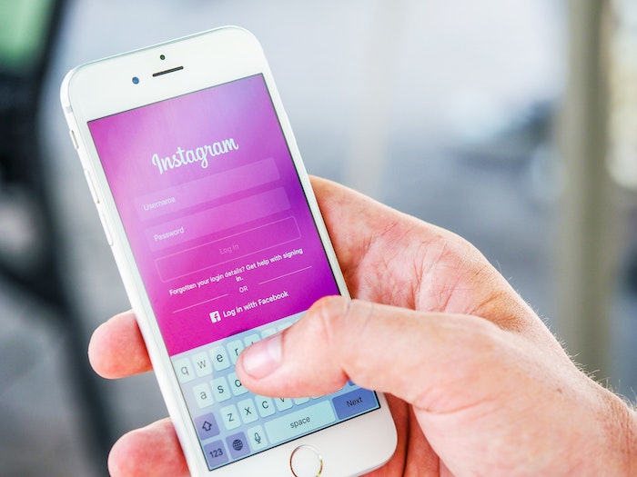 How Realtors Use Instagram to Make Real Estate Sales