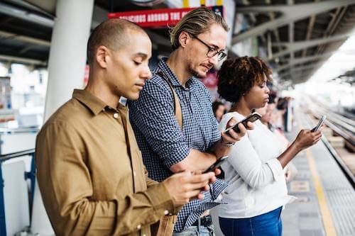 people-looking-at-phones-instagram-mental-health